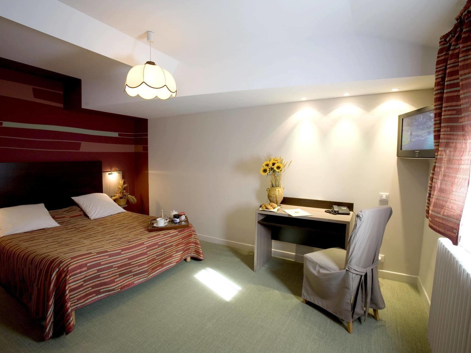 Logis Hotel Le Central Бареж Экстерьер фото